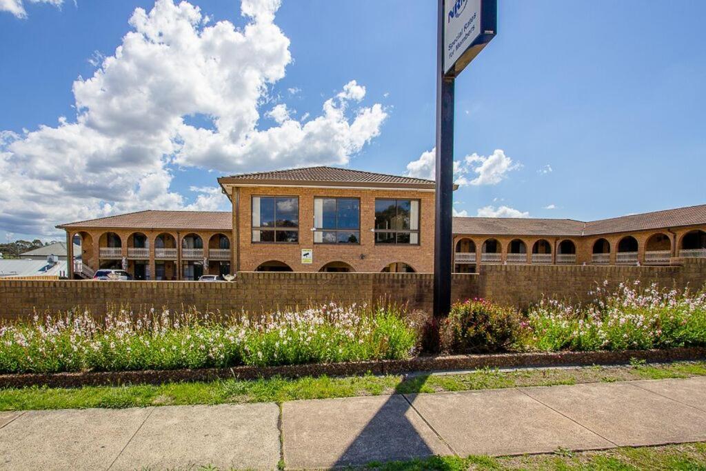Cumberland Motor Inn Cessnock Exterior foto