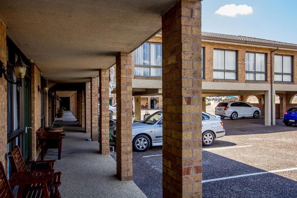 Cumberland Motor Inn Cessnock Exterior foto