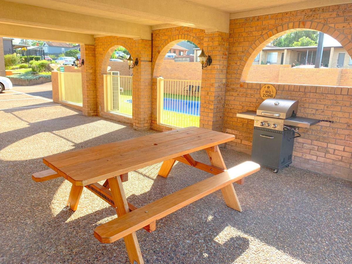 Cumberland Motor Inn Cessnock Exterior foto